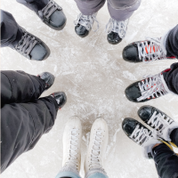 Jahrgang 6 in der Eisporthalle